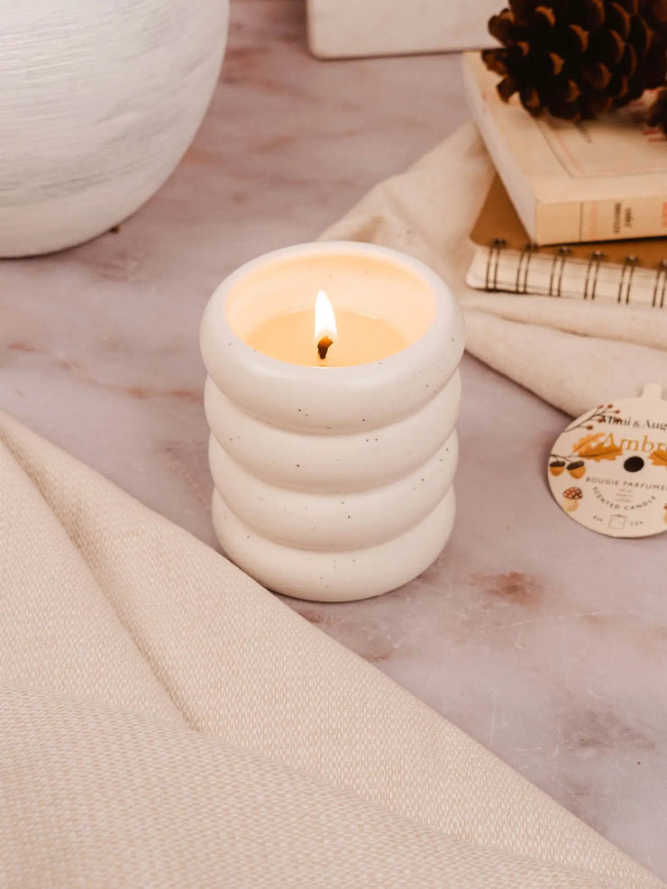 Ambre, non-toxic soy wax candle from Mimi & August in Montreal, Quebec. A warm scent, notes of fresh fig, cedar, coconut milk, and musk. Reminds you of a forest in the fall. 