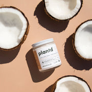 Vacay organic hand & body cream from Plantd Skincare in Vancouver, British Columbia. Scent profile: coconut & vanilla Bring the vacay to your everyday with this coconut-infused blend. Paradise in a jar.